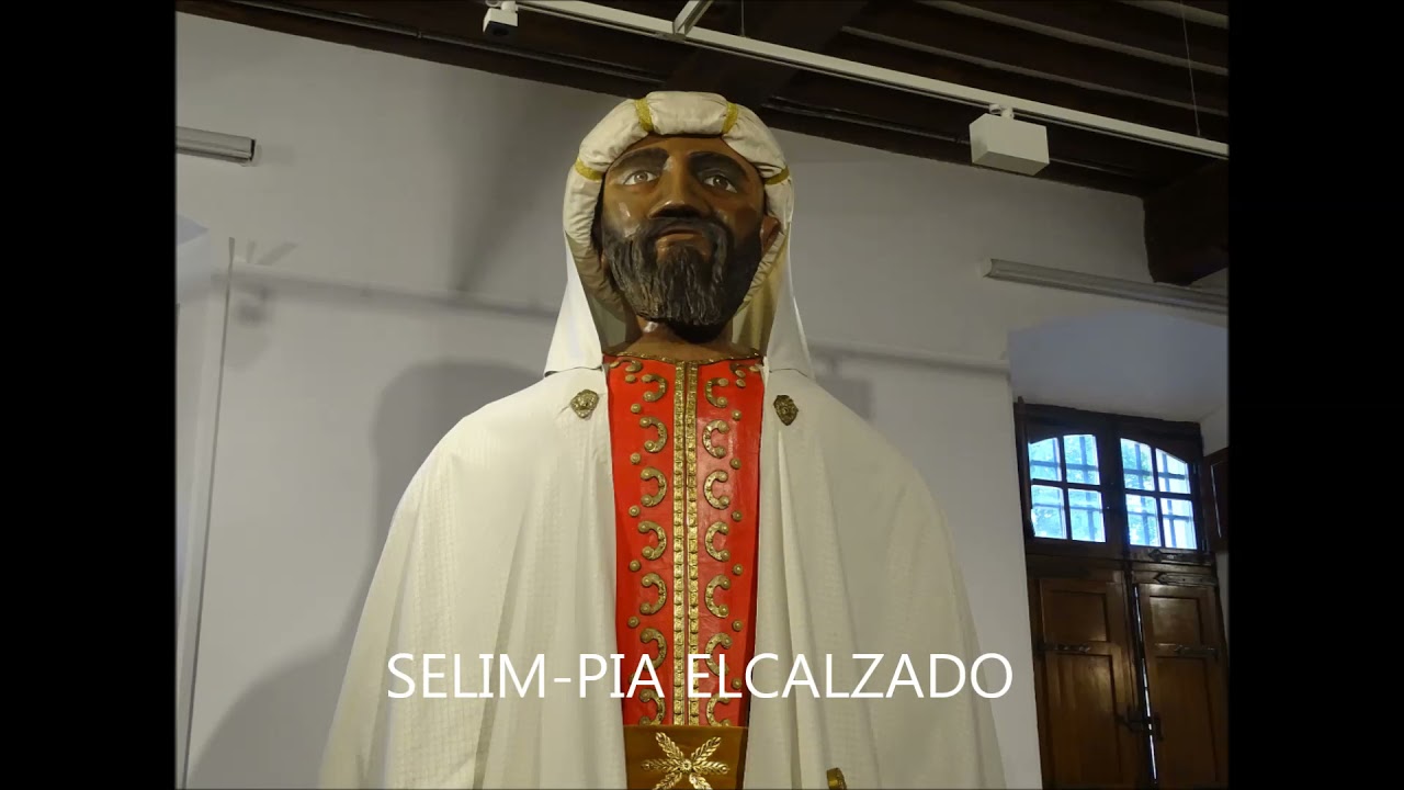 gigantes de pamplona nombres y fotos