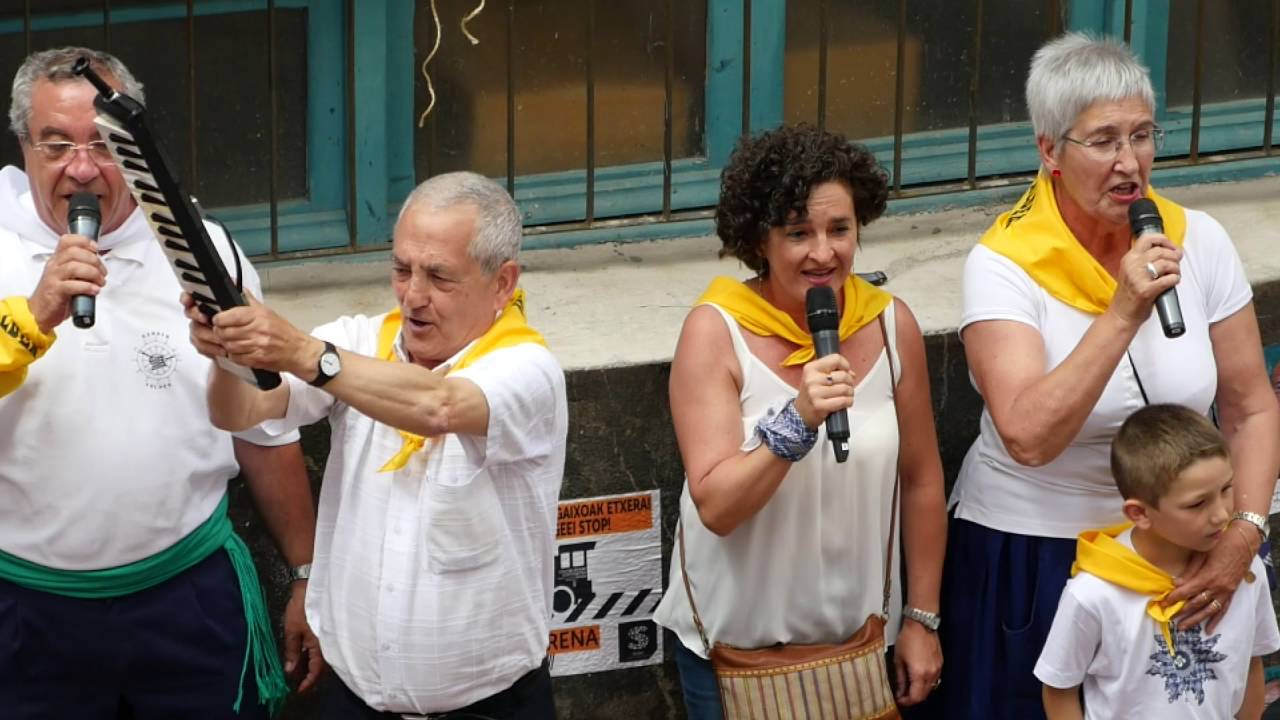 cancion de la virgen de la guia portugalete